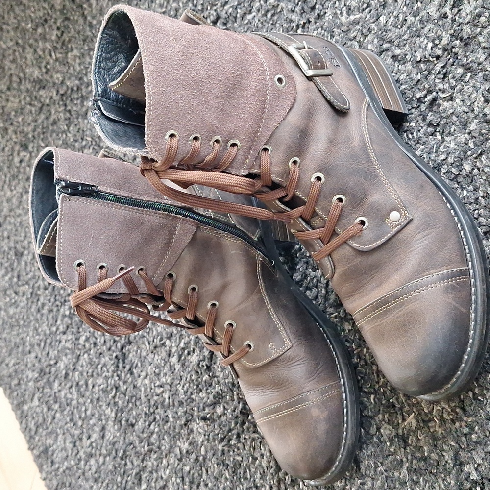 Taos Crave Laces Woman Boots Size US 11-11.5 EU 42